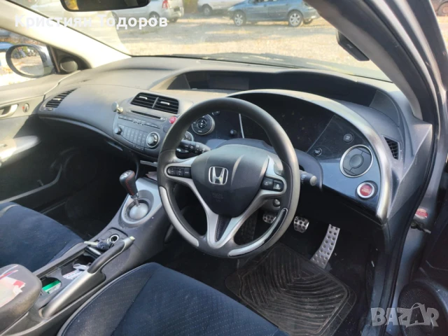 Honda Civic 8th десен волан на части, снимка 2 - Части - 51032084
