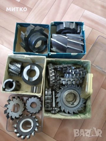 фрези фрезови глави