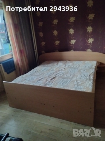 Спалня и 5 крилен гардероб с надстройка.Материал ПДЧ -18мм., снимка 2 - Спални и легла - 52674126