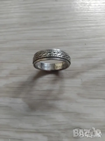 ПОЗЛАТЕНА ДАМСКА ГРИВНА ОТ ЗАКАЛЕНА СТОМАНА, снимка 5 - Гривни - 51836775