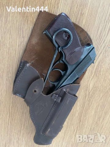 Пистолет "Макаров", кал.9х18мм - Деактивиран/Обезопосен, снимка 2 - Бойно оръжие - 53643126