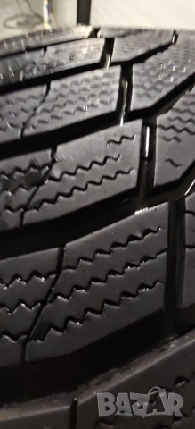 Продавам 2бр зимни гуми NEXEN с размер 275 40 19 , снимка 5 - Гуми и джанти - 52480192
