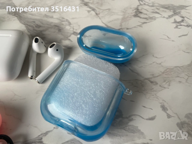 Оригинални Apple AirPods 2 (Дезинфекцирани) + 3 Кейса (2 светещи в тъмното), снимка 5 - Калъфи, кейсове - 53221506
