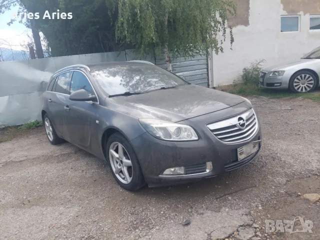 Opel Insignia 2.0 cdti Опел Инсигния на части! Април 2012, снимка 1 - Автомобили и джипове - 47257015