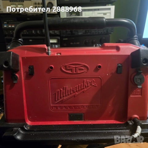 Строително радио, снимка 3 - Радиокасетофони, транзистори - 52725416