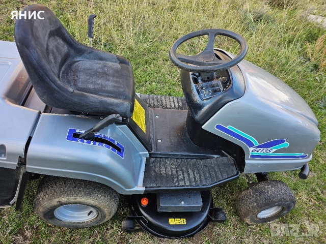 ТРАКТОРНА КОСАЧКА HONDA. ПЕРФЕКТНА , снимка 10 - Градинска техника - 52002577