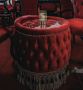 Луксозна червена тапицирана маса , снимка 1 - Маси - 45688841