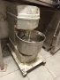 Професионална електрическа бъркалка / тестомесачка за тесто, снимка 1