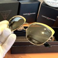 Дамски слънчеви очила PRADA, снимка 5 - Слънчеви и диоптрични очила - 42611975