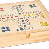Колекция от игри Small Foot 11753, с 7 класически настолни игри в солидна дървена кутия, снимка 10 - Настолни игри - 45360191