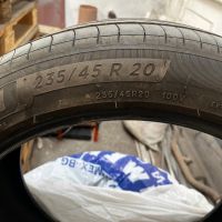 4 броя Michelin 235/45/20, снимка 1 - Гуми и джанти - 45861489