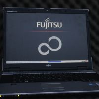 Fujitsu ESPRIMO Mobile V6555 Notebook, снимка 1 - Лаптопи за работа - 45296821