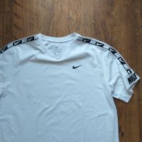 Nike Sportswear - страхотна мъжка тениска Л, снимка 7 - Тениски - 45270530