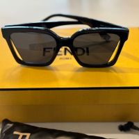 Дамски очила Fendi, снимка 1 - Слънчеви и диоптрични очила - 45768850