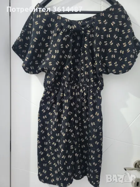 Кокетна къса рокля, снимка 1