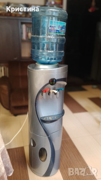 Диспенсър за гореща, стайна и студена вода + празен Галон 19л, снимка 1