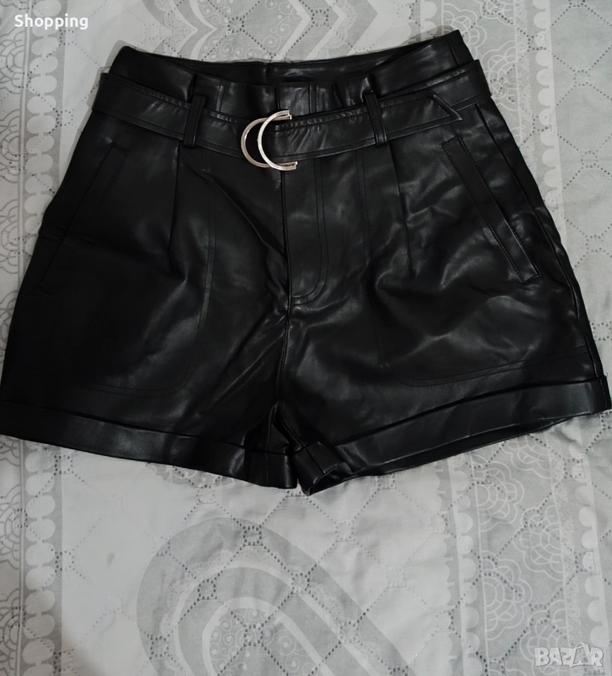 Къси панталонки , снимка 1