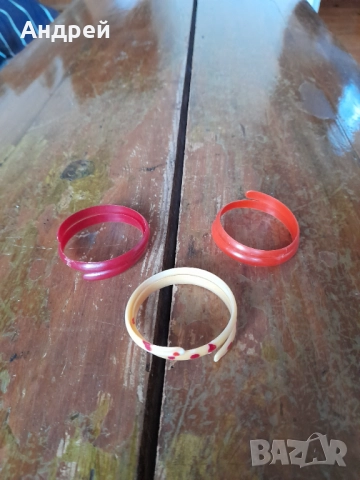 Стара детска гривна,гривни