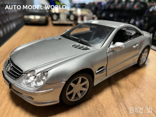 MOTOR MAX колекционерски модел MERCEDES SL500 ROADSTER 1999 г.1:18 55 лв. / 28.12 €
