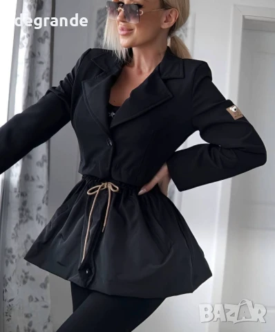 Дамско черно пролетно яке
