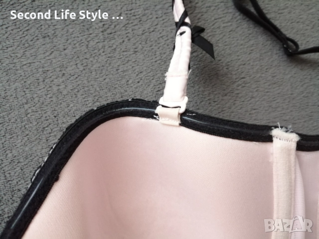 75B Hunkemoller розов луксозен сутиен с черна дантела, сладки панделки и детайли, снимка 9 - Бельо - 52907723