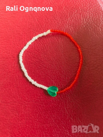 Мартеници и гривни, снимка 7 - Гривни - 53007622