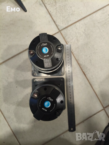 Хорни с драйвери Alien, снимка 3 - Тонколони - 52944797