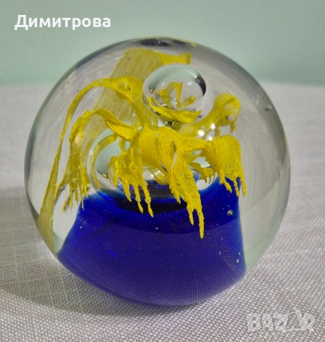 Завладяващи стъклени преспапиета , снимка 18 - Антикварни и старинни предмети - 52686243