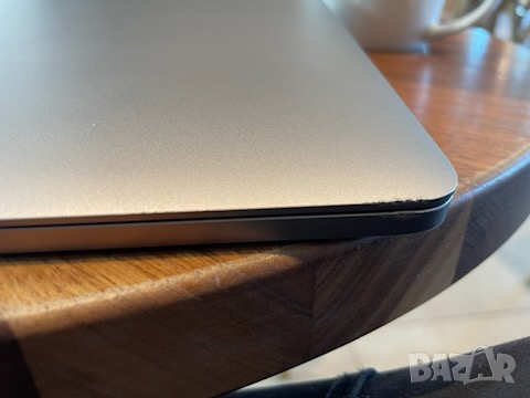 Macbook Pro 13 с нова батерия, снимка 5 - Лаптопи за работа - 45007847