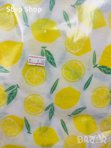 Еднократна покривка лимони 130х180 см , снимка 3 - Покривки за маси - 45417114