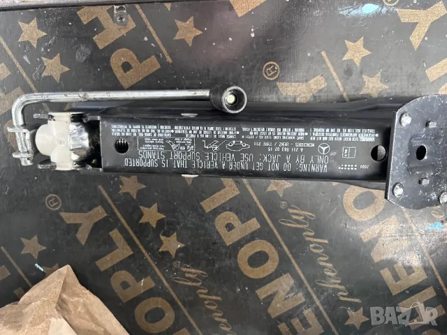 крик нов неизползван мерцедес е класа w211 , снимка 2 - Части - 50141182