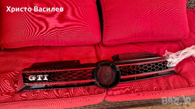 Оригинална предна решетка за VW Golf 6 GTI 2009-2012.