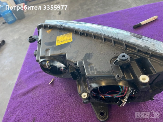 Фар шкода октавия десен skoda octavia ksenon, снимка 4 - Части - 53106413