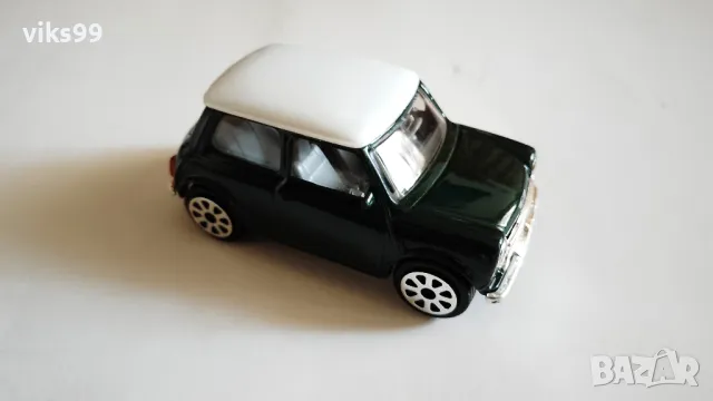 MINI COOPER Bburago Street Fire - Мащаб 1:43, снимка 6 - Колекции - 47690546