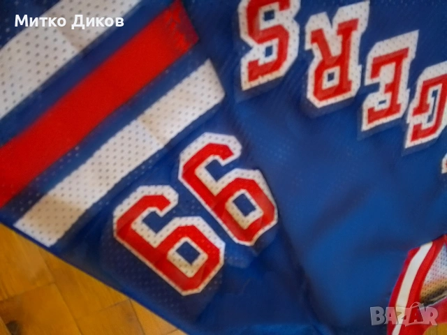 Хокейна тениска #99 Уейн Грешки размер М, снимка 6 - Зимни спортове - 53696610