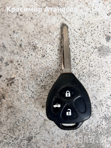 Ключ контактен за Тойота Авенсис T27. 