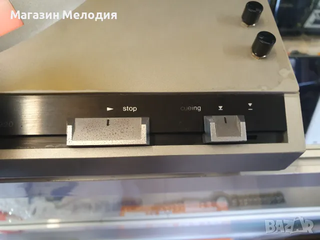 Грамофон Technics SL-220 В перфектно техническо и много добро визуално състояние., снимка 10 - Грамофони - 49310103