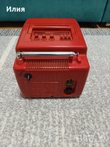 Портативен телевизор TeleStar 4004, снимка 4 - Телевизори - 52661486