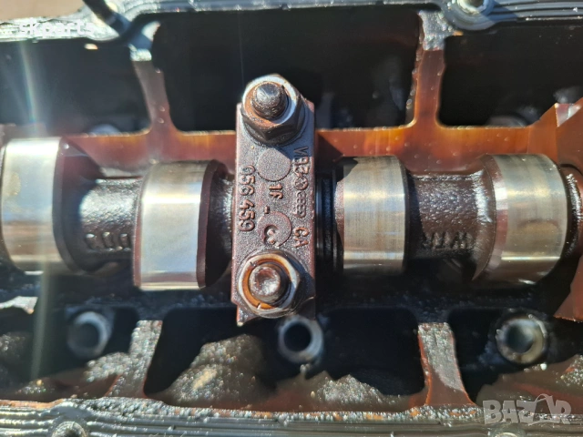 Глава оборудвана за VW Golf 3 / Голф 3 1,8 90к.с., снимка 6 - Части - 53856163