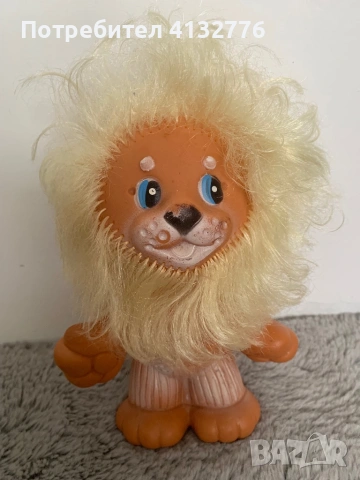 Продавам ретро гумена играчка – лъвче от времето на СССР.