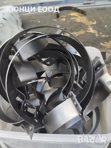 Скоби за улуци и скоби за монтаж на тръби и кюнци , снимка 14 - Железария - 50868616