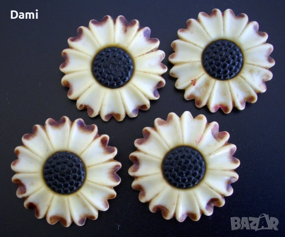 Старинни копчета бакелит