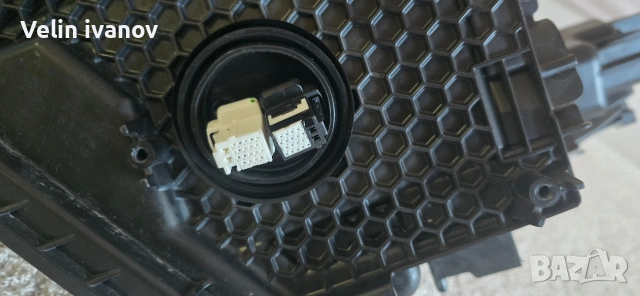 десен fuul led фар за тойота ярис крос, снимка 6 - Части - 53040120