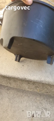 голяма трикрака чугунена тенджера, снимка 3 - Съдове за готвене - 51426076