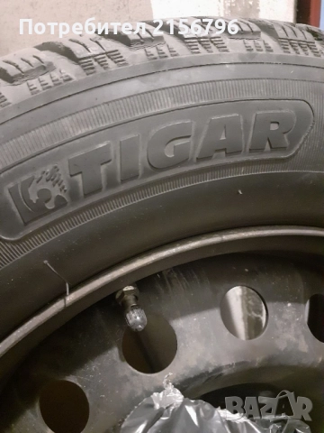 Зимни гуми с джанти 4 бр.195/65/15- Hyundai ix20, снимка 5 - Гуми и джанти - 52465878