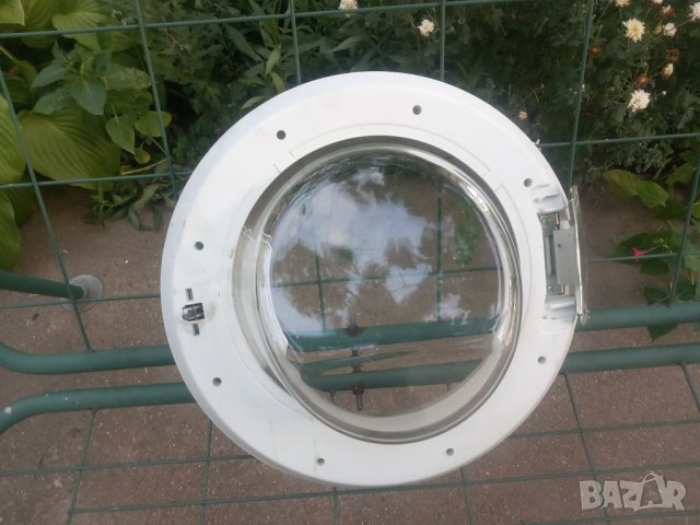 Продавам  Люк за пералня Indesit XWE 61451, снимка 2 - Перални - 46622186