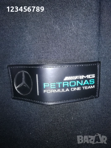 Puma AMG Mercedes F1 Formula One Team оригинално памучно горнище АМГ Мерцедес Формула 1, снимка 4 - Спортни дрехи, екипи - 53198106