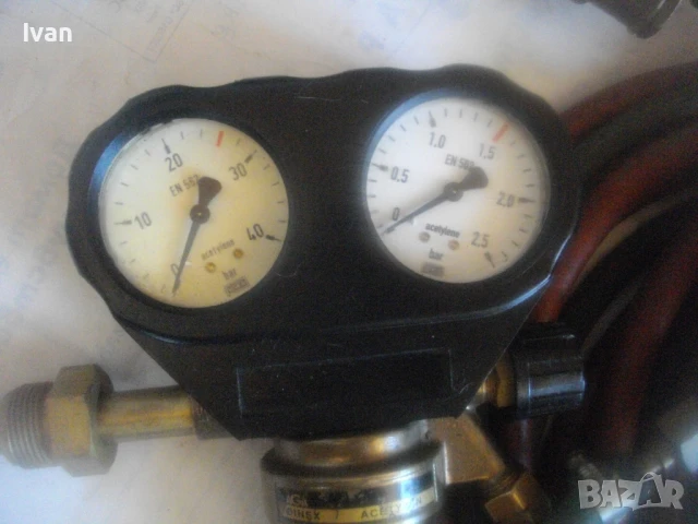 MESSER GRIESHEIM ОКСИЖЕН 44см РЕЗАК МАРКУЧИ 2Х7,4м РЕДУЦИР ВЕНТИЛИ АЦЕТИЛЕН-КИСЛОРОД ИСКРОГАСИТЕЛИ, снимка 12 - Други инструменти - 51109051