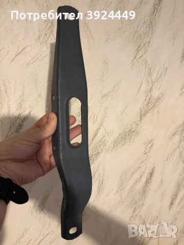 Окачваща скоба