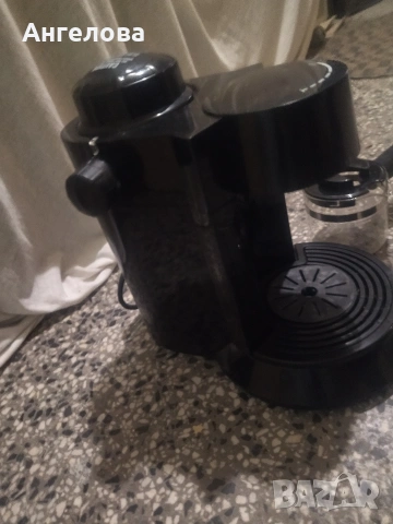 Кафе машина , снимка 4 - Кафемашини - 53638358